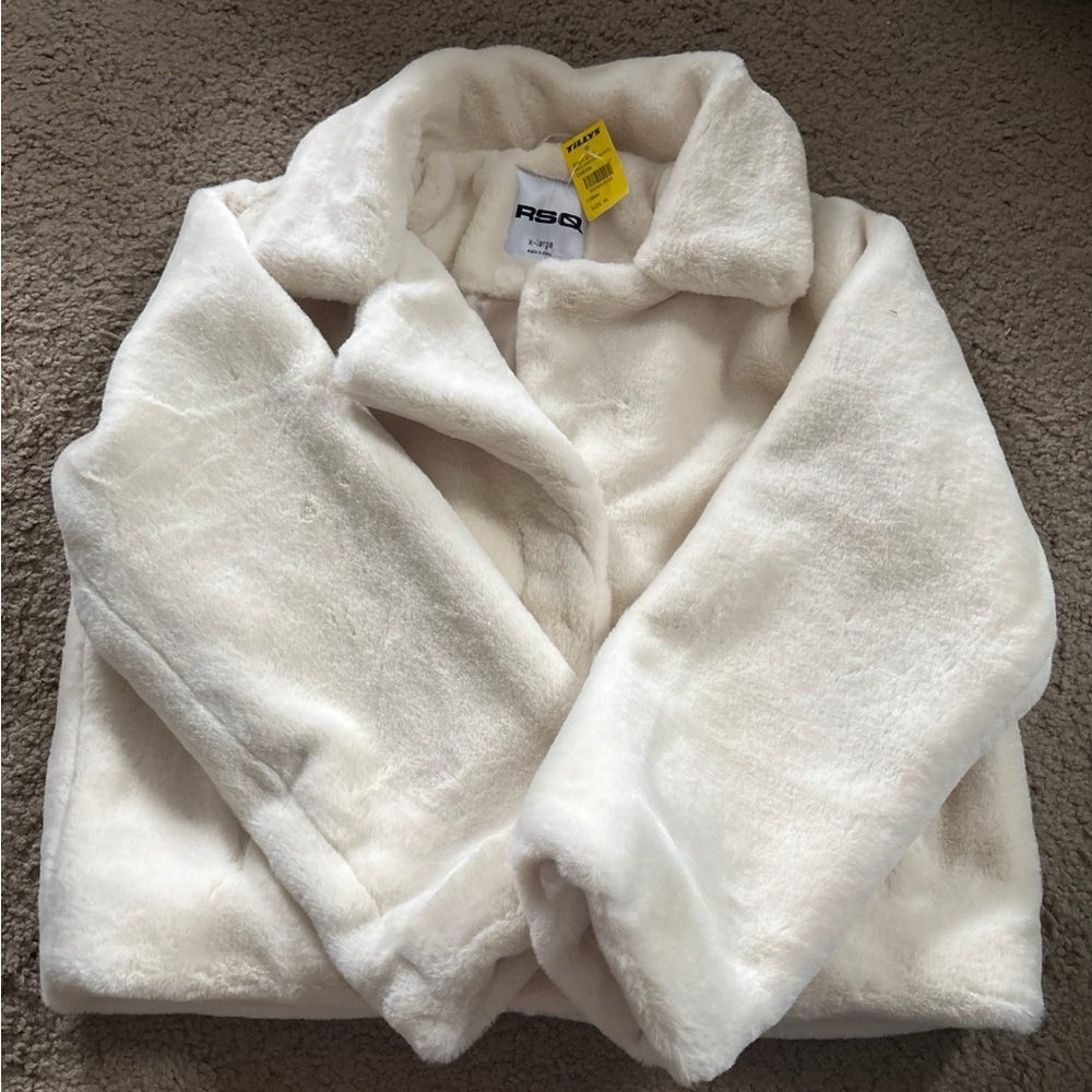 Girls coat